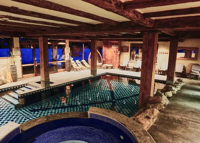 Les Grands Montets & Hotel 4*