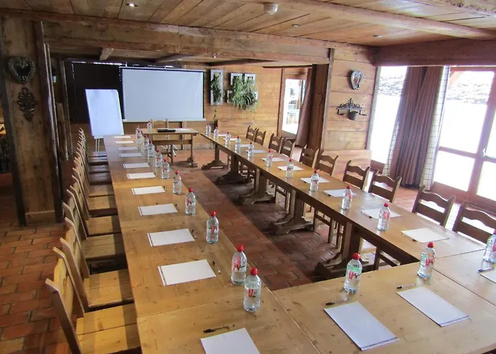 Les Grands Montets & Hotel