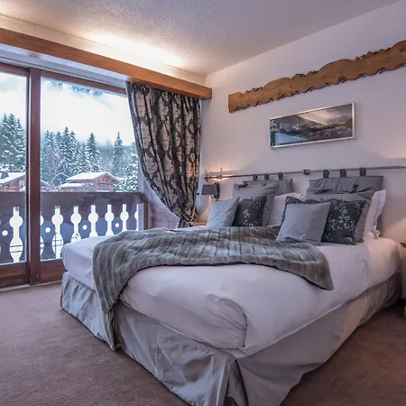 Les Grands Montets Hotel & Spa Отель 4*