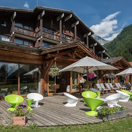 Les Grands Montets & 호텔 4*