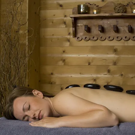Les Grands Montets & Otel 4*