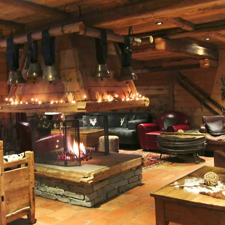 فندق Les Grands Montets & 4*